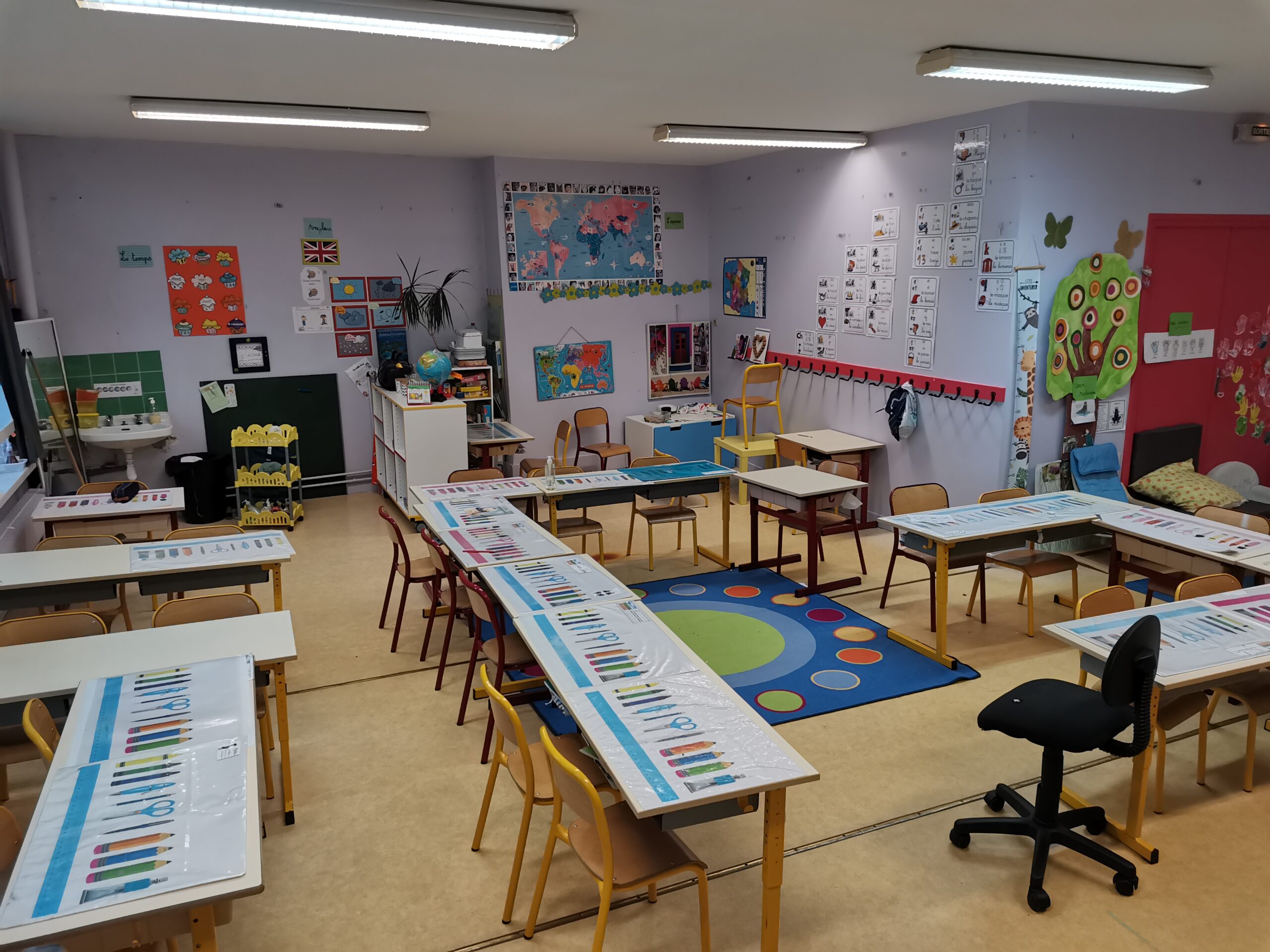 Une Classe Flexible En Cp Ecole Notre Dame Enclos